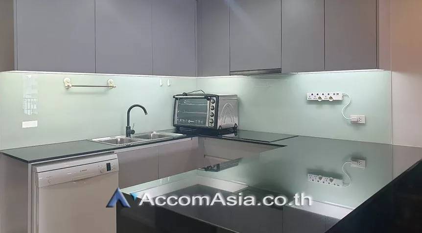  2 Bedrooms  Condominium For Rent in Sukhumvit, Bangkok  near BTS Asok - MRT Sukhumvit (AA27560)