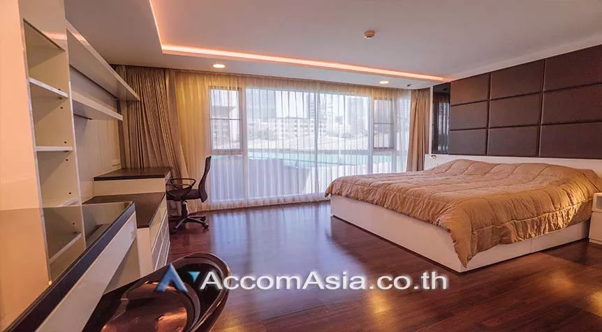  1 Bedroom  Apartment For Rent in Sukhumvit, Bangkok  near BTS Phrom Phong (AA27632)