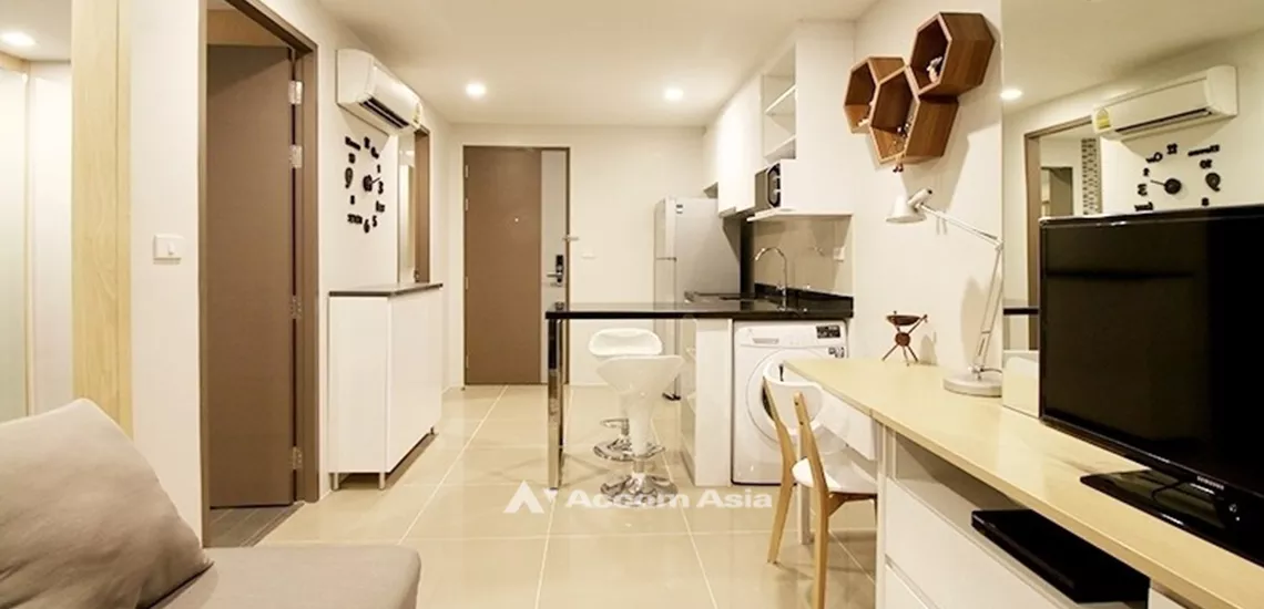  1 Bedroom  Condominium For Rent & Sale in Sukhumvit, Bangkok  near BTS Asok - MRT Sukhumvit (AA27658)