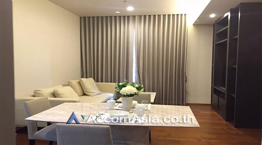  1 Bedroom  Condominium For Sale in Sukhumvit, Bangkok  near BTS Thong Lo (AA27664)