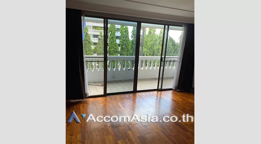 Big Balcony, Pet friendly |  2 Bedrooms  Apartment For Rent in Sukhumvit, Bangkok  near BTS Asok - MRT Sukhumvit (AA27674)