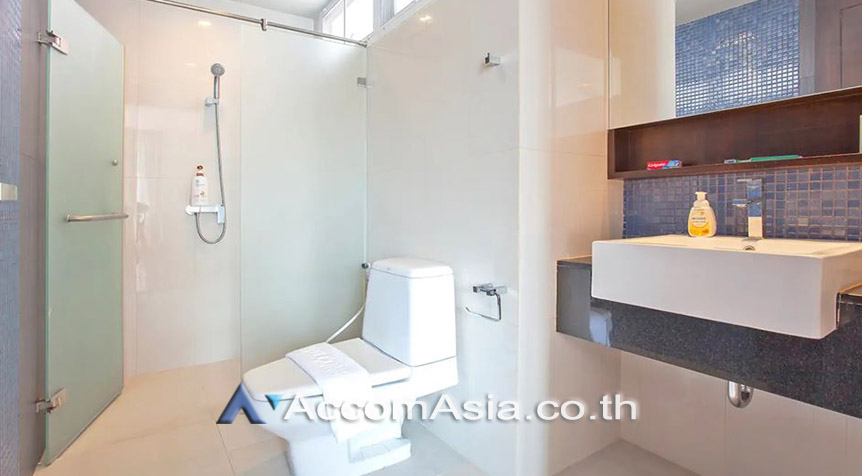 Pet friendly |  2 Bedrooms  Apartment For Rent in Sukhumvit, Bangkok  near BTS Thong Lo (AA27676)