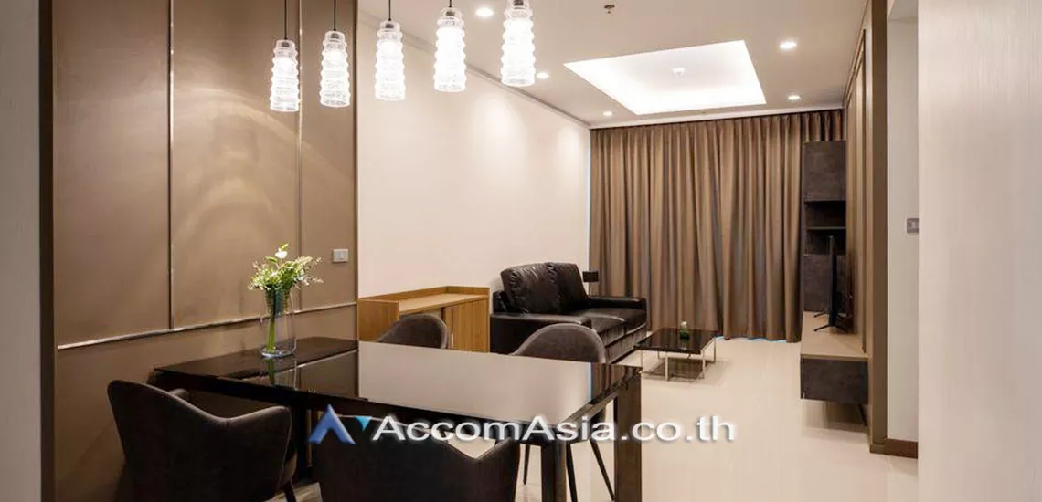  2 Bedrooms  Condominium For Rent in Sukhumvit, Bangkok  near BTS Phrom Phong (AA27688)