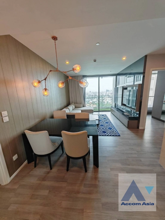  2 Bedrooms  Condominium For Rent in Sukhumvit, Bangkok  near BTS Phra khanong (AA27743)