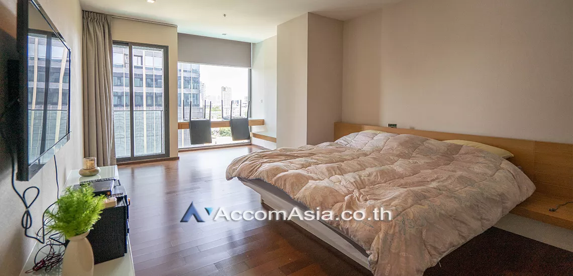  2 Bedrooms  Condominium For Rent in Sukhumvit, Bangkok  near BTS Thong Lo (AA27749)