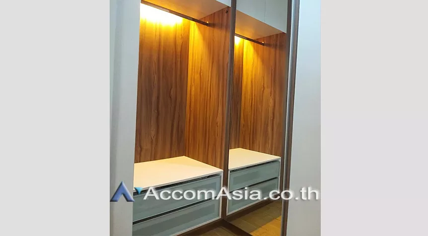  1 Bedroom  Condominium For Rent in Sukhumvit, Bangkok  near BTS Phrom Phong (AA27750)