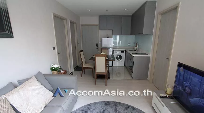  2 Bedrooms  Condominium For Rent in Sukhumvit, Bangkok  near BTS Thong Lo (AA27756)