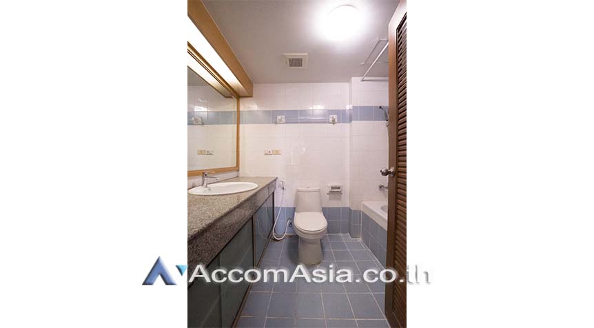 11  3 br Condominium For Rent in Sukhumvit ,Bangkok BTS Phrom Phong at Royal Castle AA27758