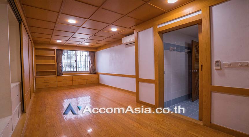 9  3 br Condominium For Rent in Sukhumvit ,Bangkok BTS Phrom Phong at Royal Castle AA27758