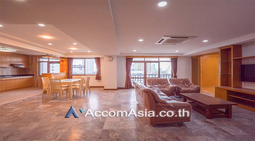  3 Bedrooms  Condominium For Rent in Sukhumvit, Bangkok  near BTS Phrom Phong (AA27758)