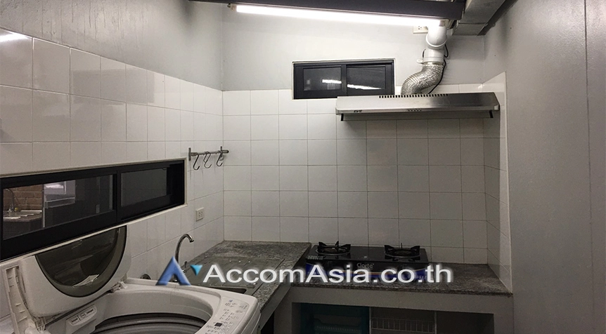 8  3 br Townhouse For Rent in sukhumvit ,Bangkok BTS Ekkamai AA27774