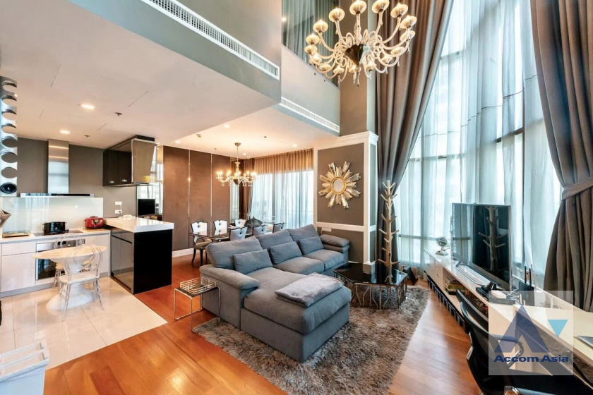 Duplex Condo | Bright Sukhumvit 24 Condominium