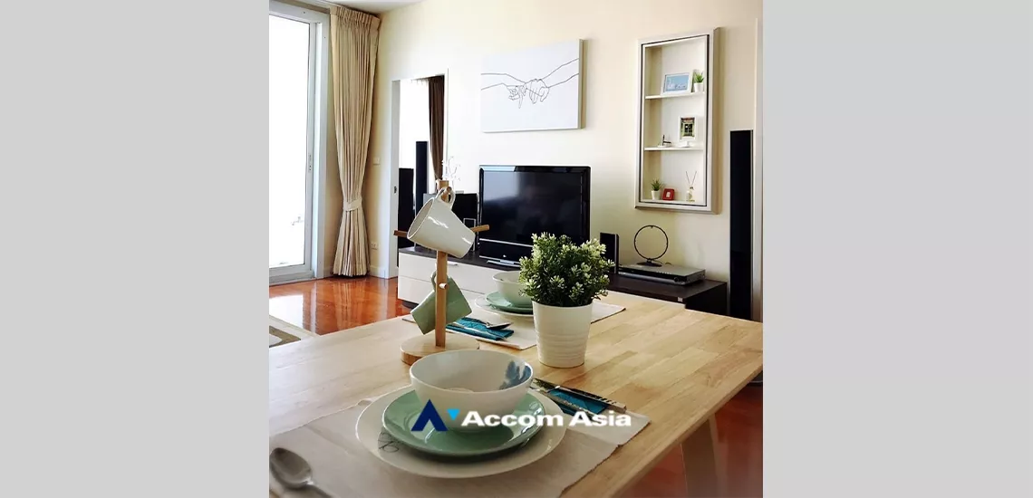  1 Bedroom  Condominium For Rent in Sukhumvit, Bangkok  near BTS Phrom Phong (AA27785)