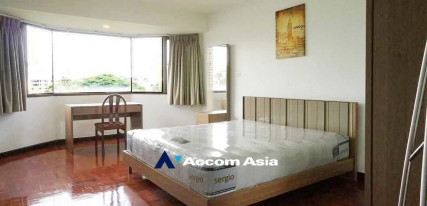  2 Bedrooms  Condominium For Rent in Sukhumvit, Bangkok  near BTS Phrom Phong (AA27815)