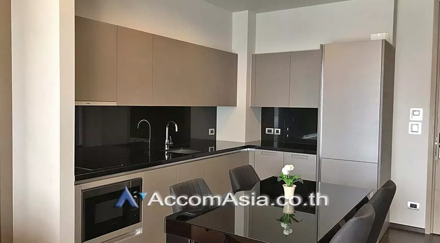  1 Bedroom  Condominium For Rent in Sukhumvit, Bangkok  near BTS Phrom Phong (AA27822)