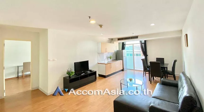 Pet friendly |  2 Bedrooms  Apartment For Rent in Sukhumvit, Bangkok  near BTS Phrom Phong (AA27845)