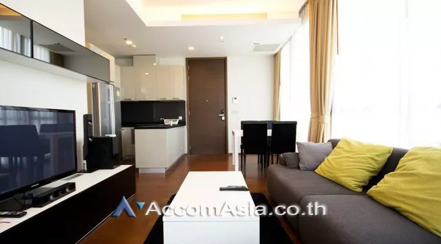  2 Bedrooms  Condominium For Rent in Sukhumvit, Bangkok  near BTS Thong Lo (AA27849)