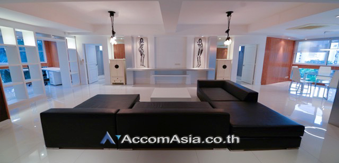 Pet friendly |  3 Bedrooms  Condominium For Rent in Sukhumvit, Bangkok  near BTS Phrom Phong (AA27857)