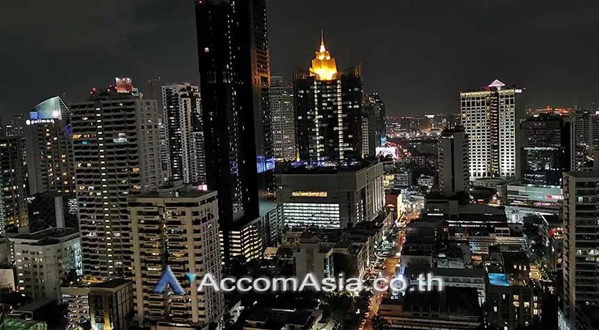  1 Bedroom  Condominium For Rent in Sukhumvit, Bangkok  near BTS Asok - MRT Sukhumvit (AA27861)