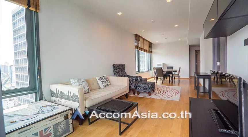  2 Bedrooms  Condominium For Sale in Sukhumvit, Bangkok  near BTS Thong Lo (AA27899)