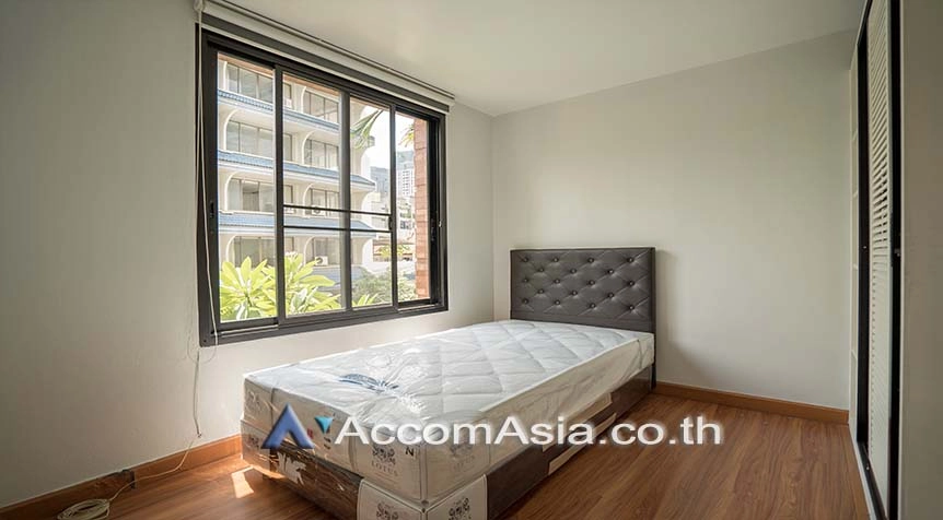 10  4 br House For Rent in sukhumvit ,Bangkok BTS Thong Lo AA27905