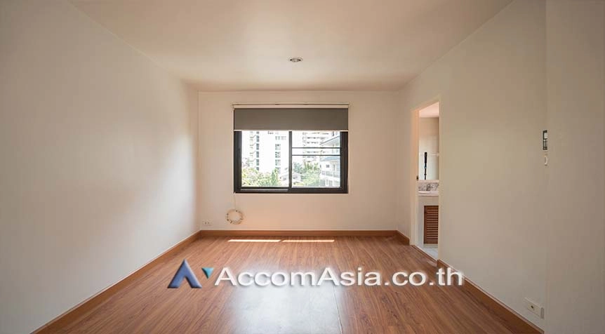 12  4 br House For Rent in sukhumvit ,Bangkok BTS Thong Lo AA27905