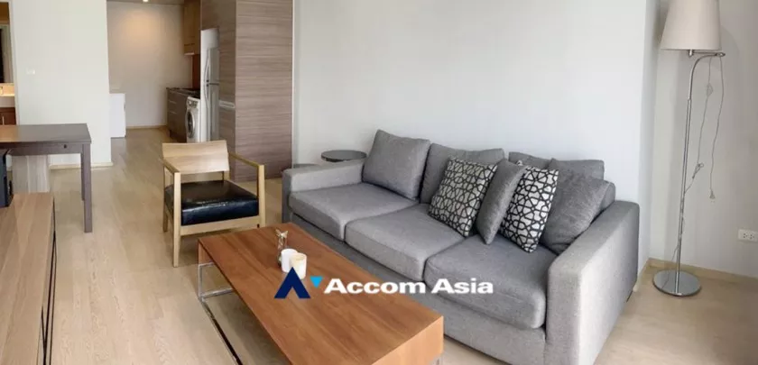 Corner Unit |  2 Bedrooms  Condominium For Rent & Sale in Sukhumvit, Bangkok  near BTS Phrom Phong (AA27924)