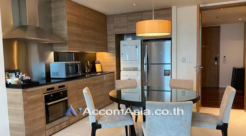  2 Bedrooms  Apartment For Rent in Sukhumvit, Bangkok  near BTS Thong Lo (AA27927)
