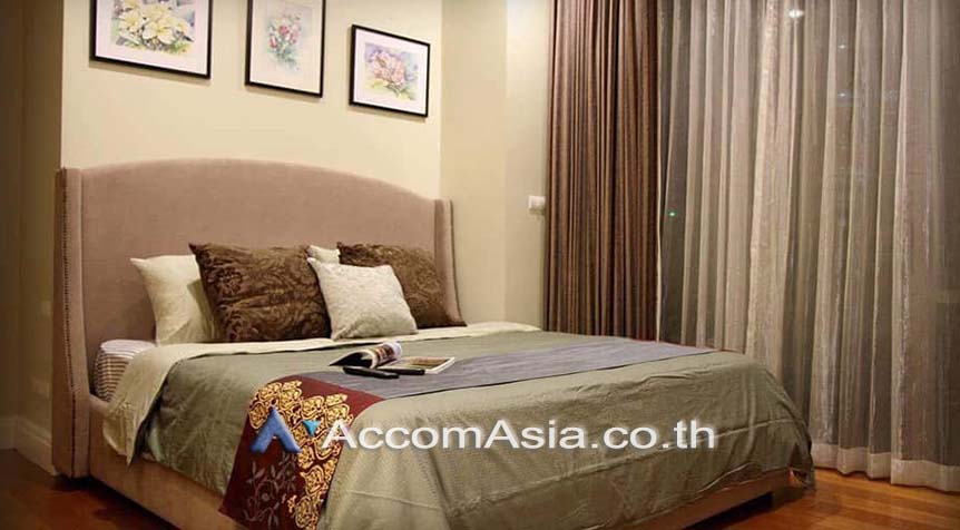  2 Bedrooms  Condominium For Rent in Sukhumvit, Bangkok  near BTS Phrom Phong (AA27942)