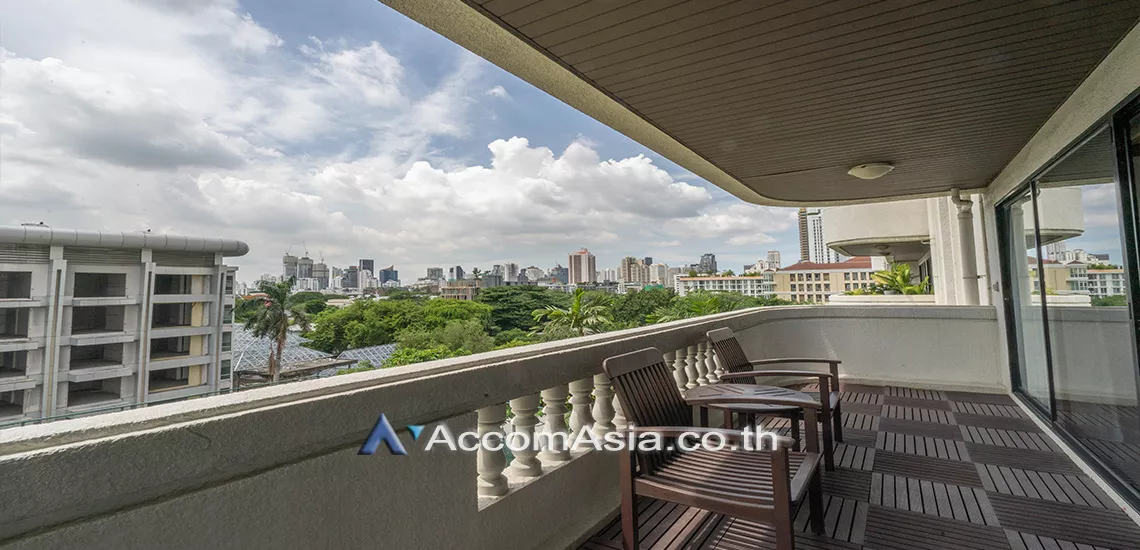 Pet friendly |  4 Bedrooms  Apartment For Rent in Sukhumvit, Bangkok  near BTS Phrom Phong (AA27947)