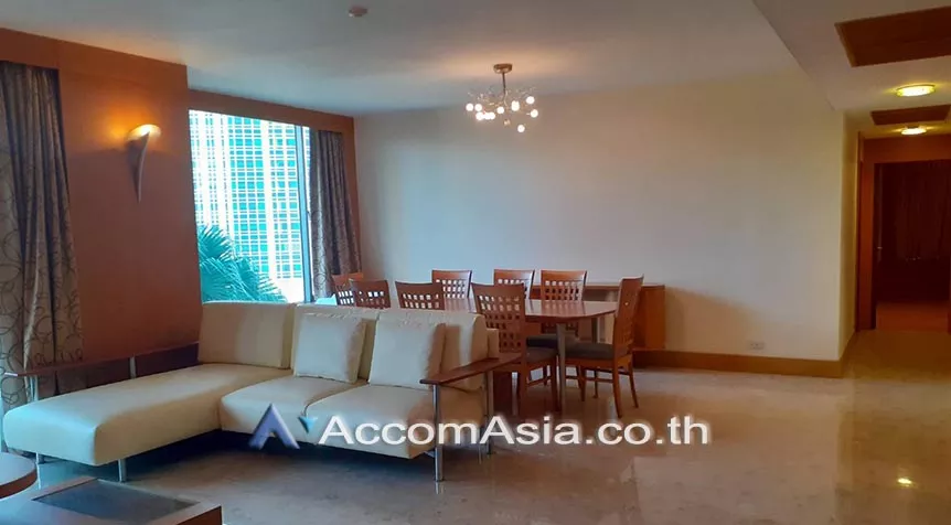 Pet friendly |  2 Bedrooms  Condominium For Rent in Ploenchit, Bangkok  near BTS Ploenchit (AA27957)