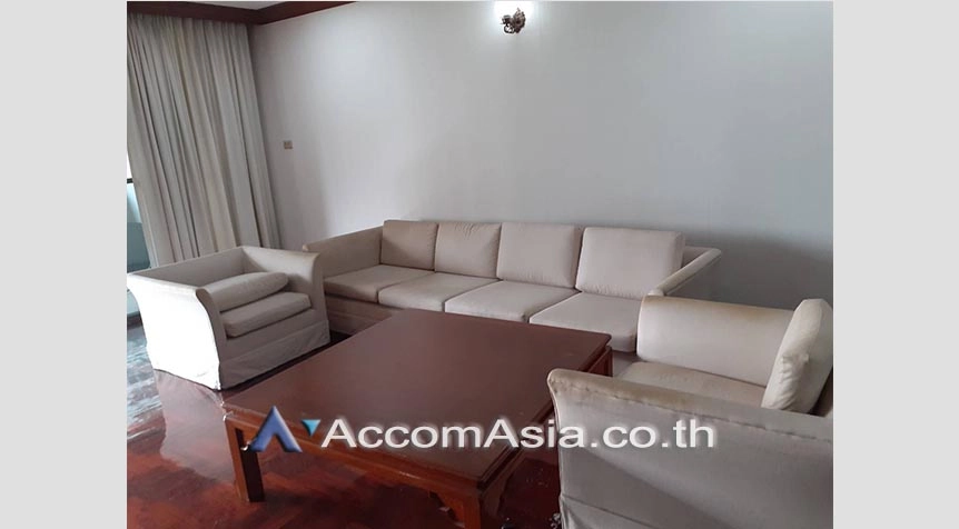 Pet friendly |  3 Bedrooms  Apartment For Rent in Sukhumvit, Bangkok  near BTS Asok - MRT Sukhumvit (AA27983)