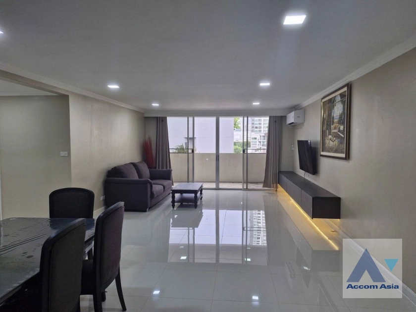 Fully Furnished, Newly renovated |  3 Bedrooms  Condominium For Rent in Sukhumvit, Bangkok  near BTS Phrom Phong (AA27998)