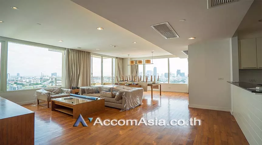 Big Balcony |  2 Bedrooms  Apartment For Rent in Sukhumvit, Bangkok  near BTS Phrom Phong (AA28002)