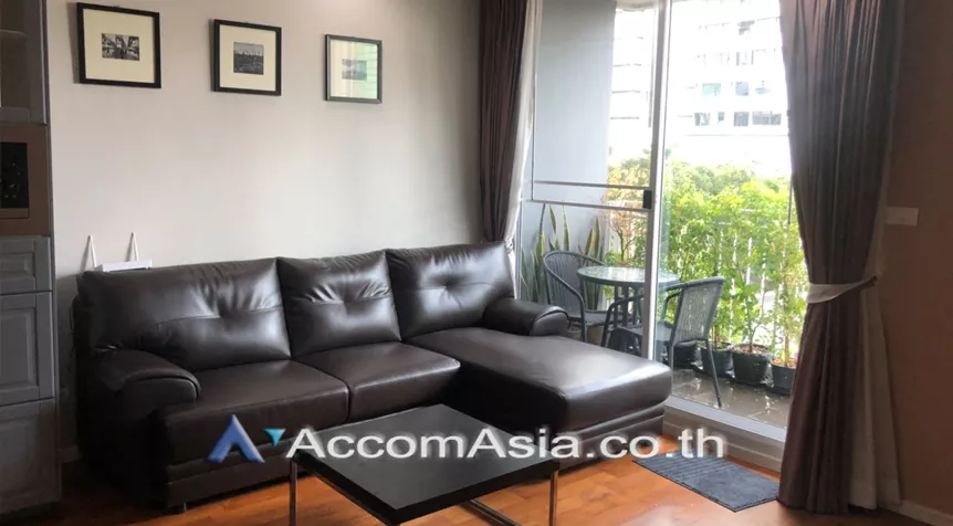  1 Bedroom  Condominium For Rent in Sukhumvit, Bangkok  near BTS Nana (AA28038)