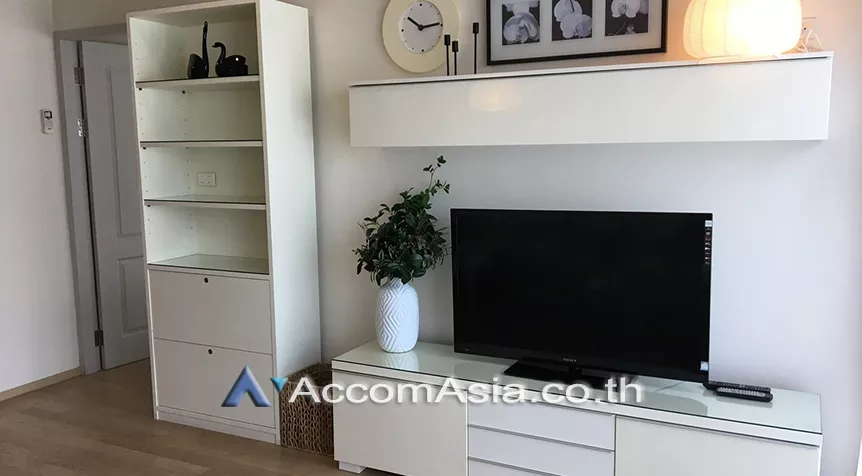  1 Bedroom  Condominium For Rent & Sale in Sukhumvit, Bangkok  near BTS Phrom Phong (AA28044)