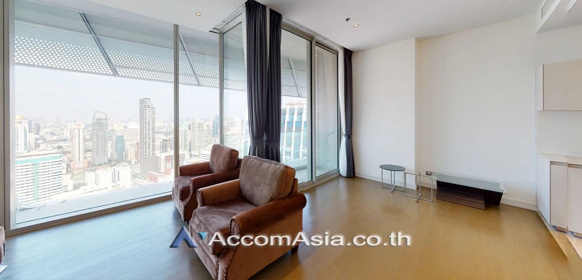 2 Bedrooms  Condominium For Sale in Ploenchit, Bangkok  near BTS Ratchadamri (AA28053)