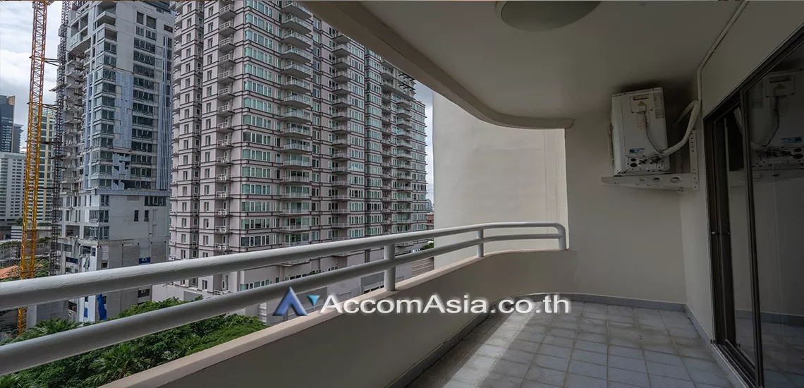 Big Balcony, Pet friendly |  3 Bedrooms  Condominium For Rent in Sukhumvit, Bangkok  near BTS Phrom Phong (AA28059)