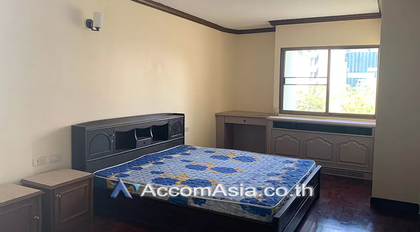 Big Balcony, Pet friendly |  3 Bedrooms  Condominium For Rent in Sukhumvit, Bangkok  near BTS Phrom Phong (AA28060)