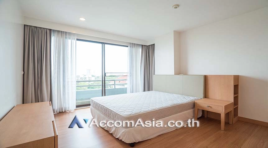 6  2 br Apartment For Rent in Sukhumvit ,Bangkok BTS Ekkamai at Comfort living and well service AA28096