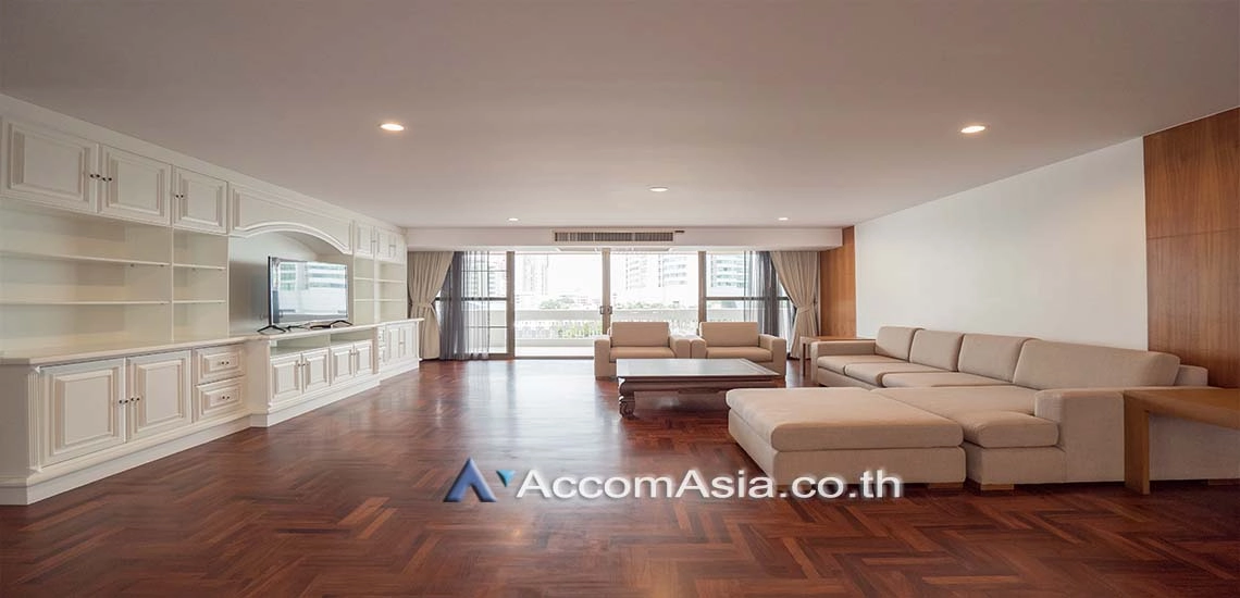 Big Balcony, Pet friendly |  3 Bedrooms  Apartment For Rent in Sukhumvit, Bangkok  near BTS Asok - MRT Sukhumvit (AA28099)