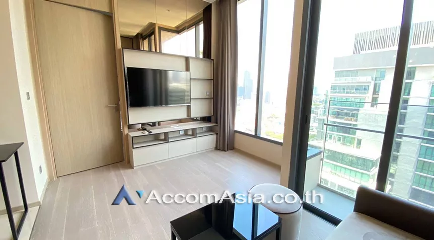  1 Bedroom  Condominium For Rent in Sukhumvit, Bangkok  near BTS Asok - MRT Sukhumvit (AA28100)