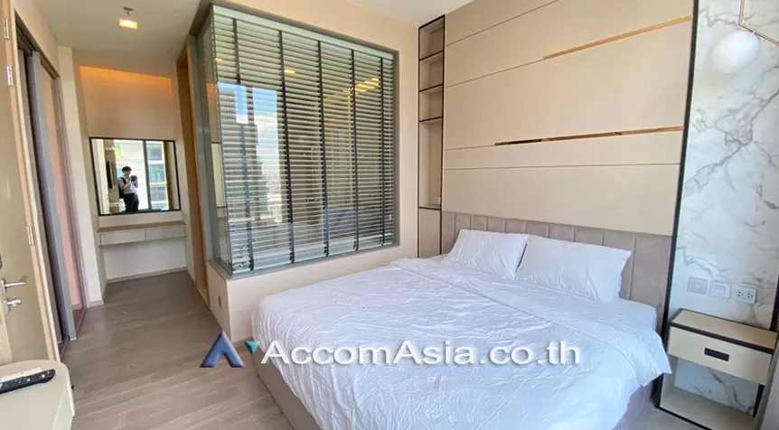  1 Bedroom  Condominium For Rent in Sukhumvit, Bangkok  near BTS Asok - MRT Sukhumvit (AA28100)