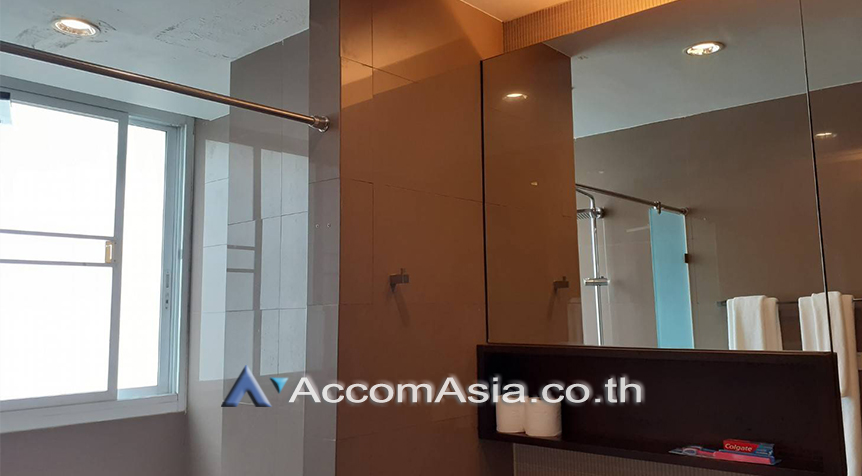 Pet friendly |  2 Bedrooms  Apartment For Rent in Sukhumvit, Bangkok  near BTS Thong Lo (AA28101)