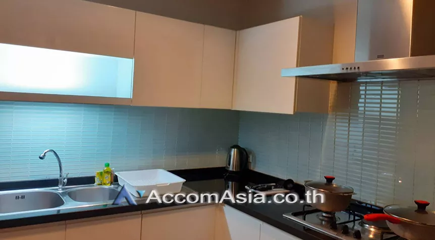 Pet friendly |  2 Bedrooms  Apartment For Rent in Sukhumvit, Bangkok  near BTS Thong Lo (AA28101)
