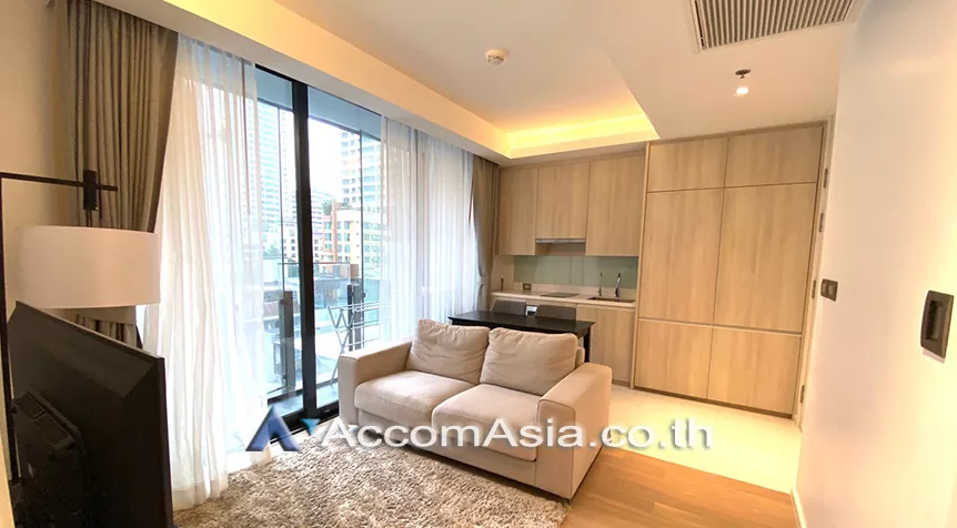  1 Bedroom  Condominium For Rent in Sukhumvit, Bangkok  near BTS Nana (AA28117)