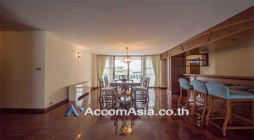 Pet friendly |  3 Bedrooms  Apartment For Rent in Sukhumvit, Bangkok  near BTS Asok - MRT Sukhumvit (AA28123)