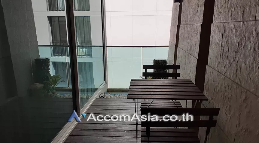  2 Bedrooms  Apartment For Rent in Sukhumvit, Bangkok  near BTS Phrom Phong (AA28135)