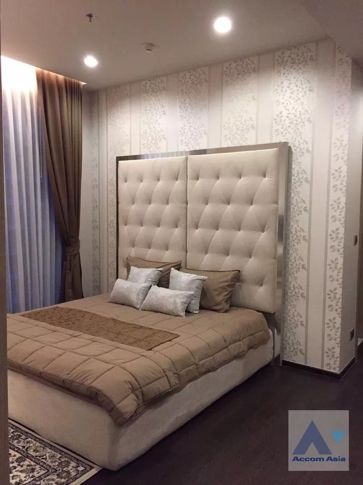  1 Bedroom  Condominium For Rent in Sukhumvit, Bangkok  near BTS Phrom Phong (AA28154)