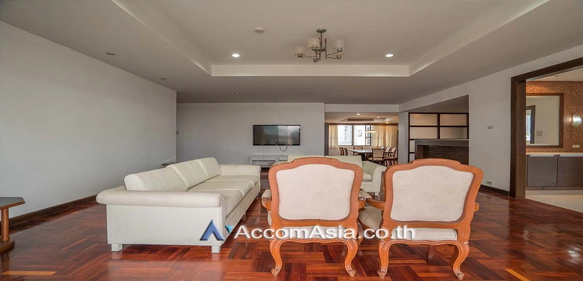 Big Balcony, Pet friendly |  3 Bedrooms  Apartment For Rent in Sukhumvit, Bangkok  near BTS Phrom Phong (AA28163)